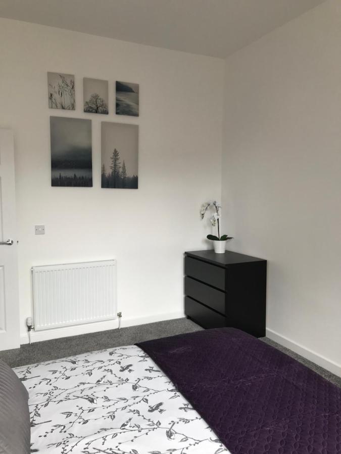 Carvetii - Edward House A - 2 Dbl Bed 1St Floor Flat Apartman Dunfermline Kültér fotó